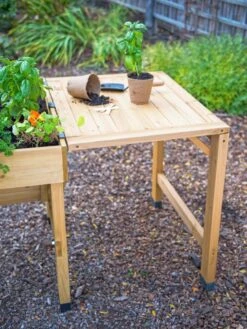 VegTrug® Side Table -Garden Supplies Shop 8592870 004 tif
