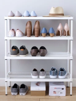 MeshWorks © Stacking Plant Shelves -Garden Supplies Shop 8613018 05v